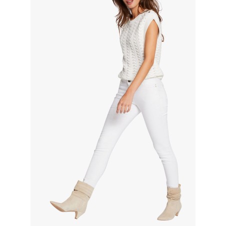 PETRA1 - Vaquero skinny de talle bajo en blanco