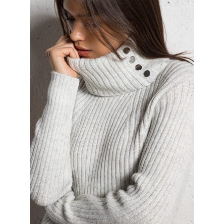 MCASI - Jersey de cuello alto con botones en gris